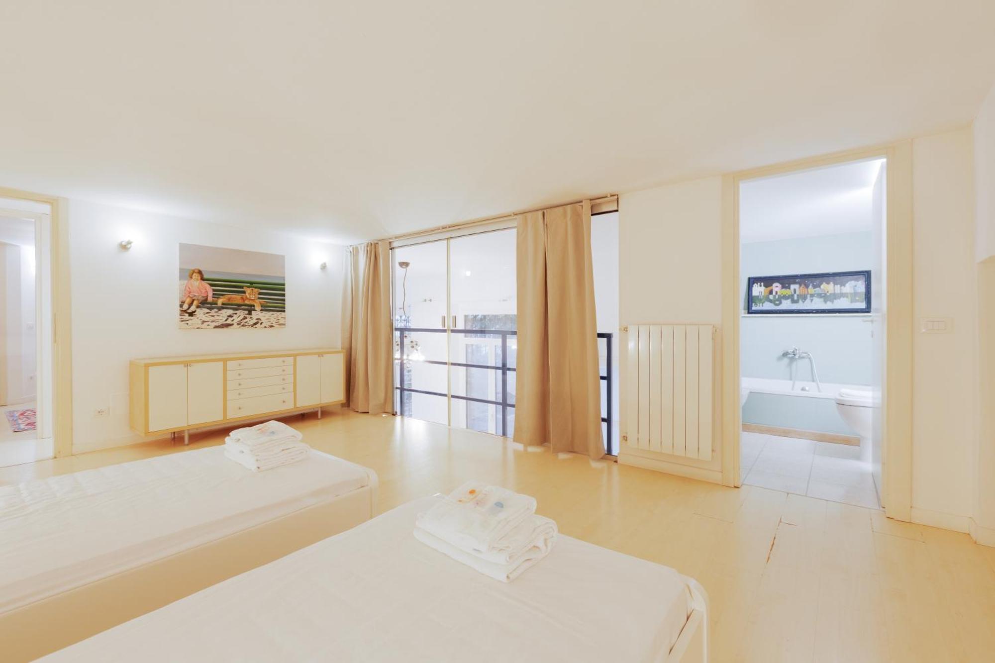 Апартаменты Sant'Agostino - Charming Retreat 210M From M2 Милан Экстерьер фото